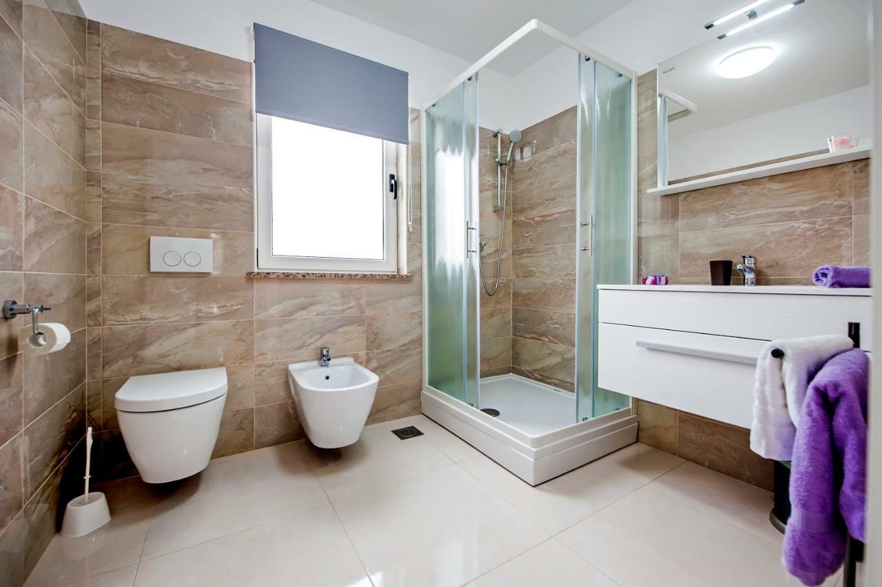 Apartman Sonata Rovinj Bagian luar foto