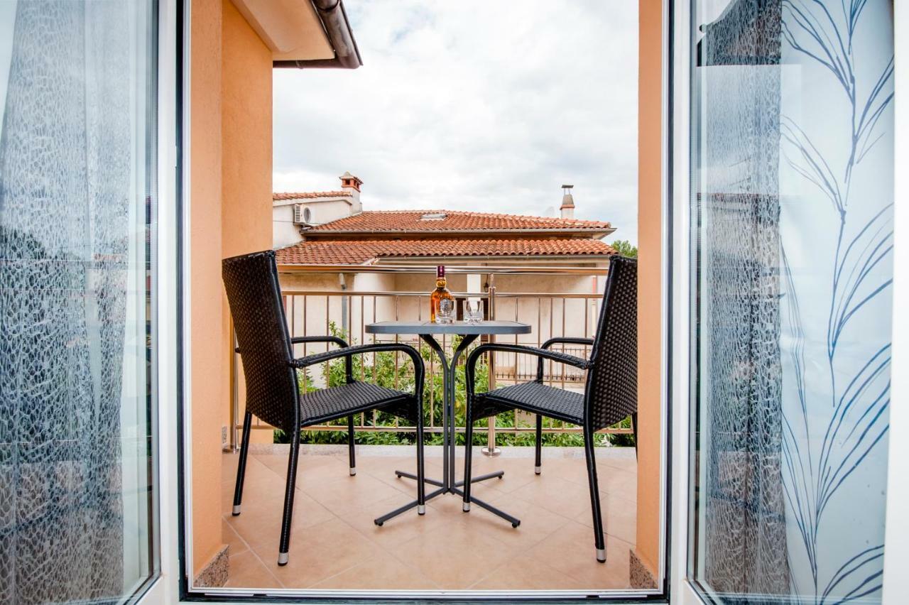 Apartman Sonata Rovinj Bagian luar foto