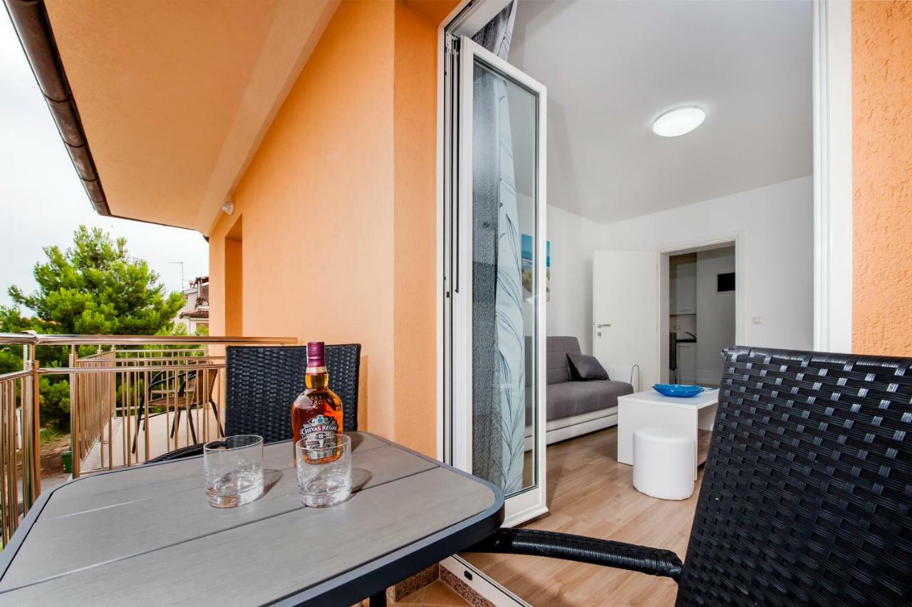Apartman Sonata Rovinj Bagian luar foto